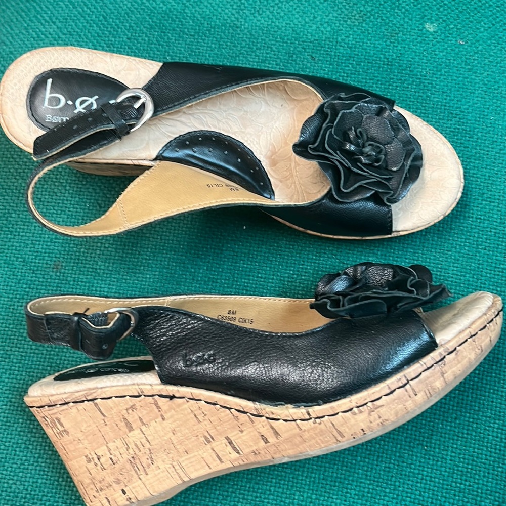 Born b.o.c Flower Wedge Heels Shoes Size 8